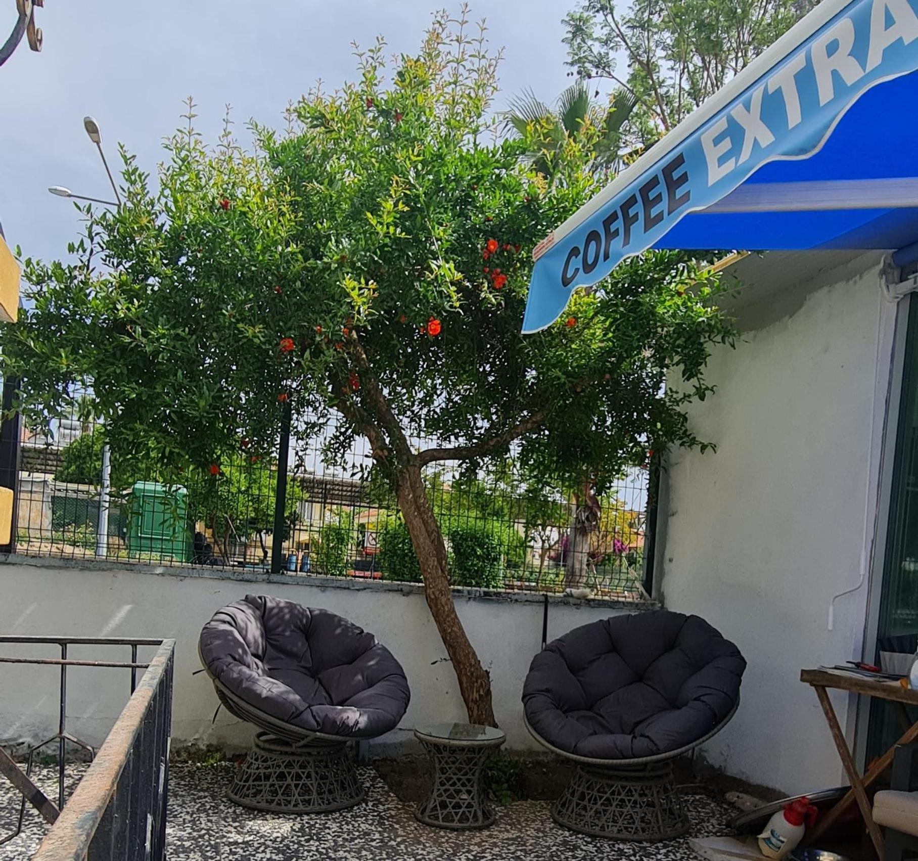 Kara Family Aparthotel