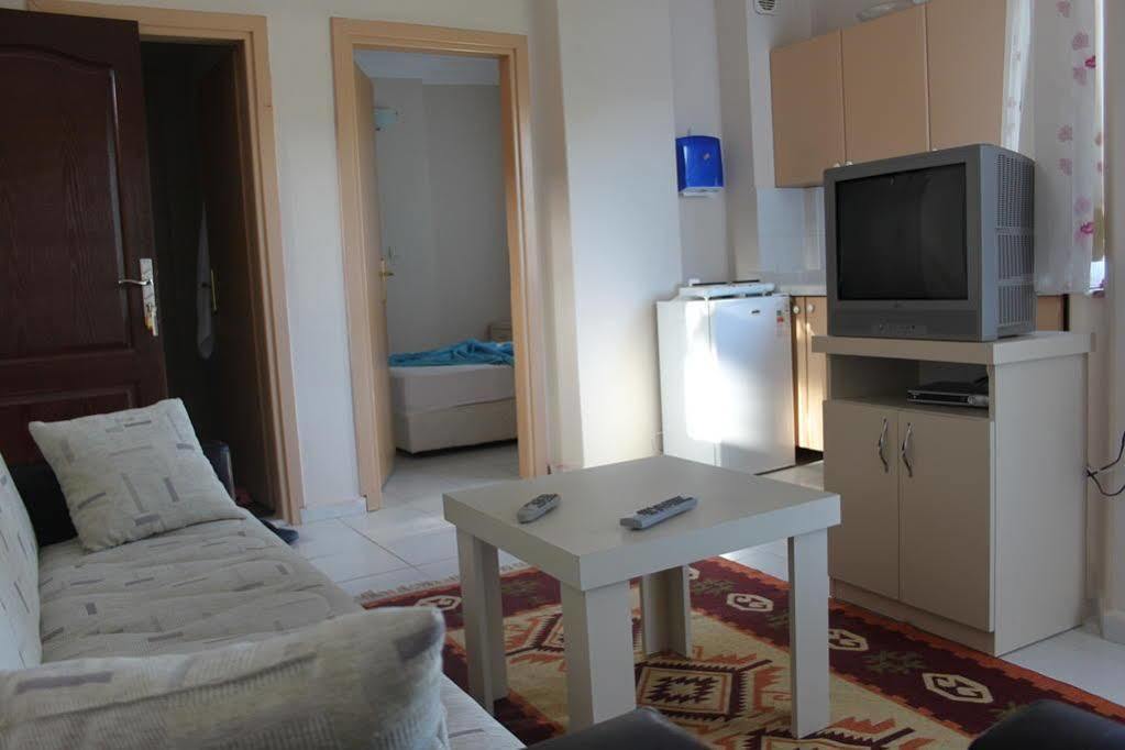 Aparthotel Kara Family Apart 2*